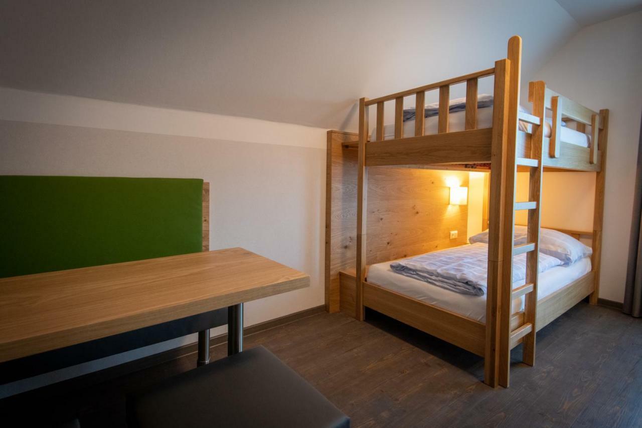 Genussgasthof Willenshofer Sankt Kathrein am Hauenstein Exteriör bild