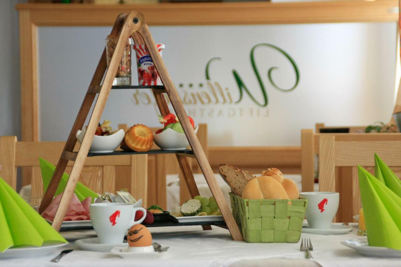 Genussgasthof Willenshofer Sankt Kathrein am Hauenstein Exteriör bild