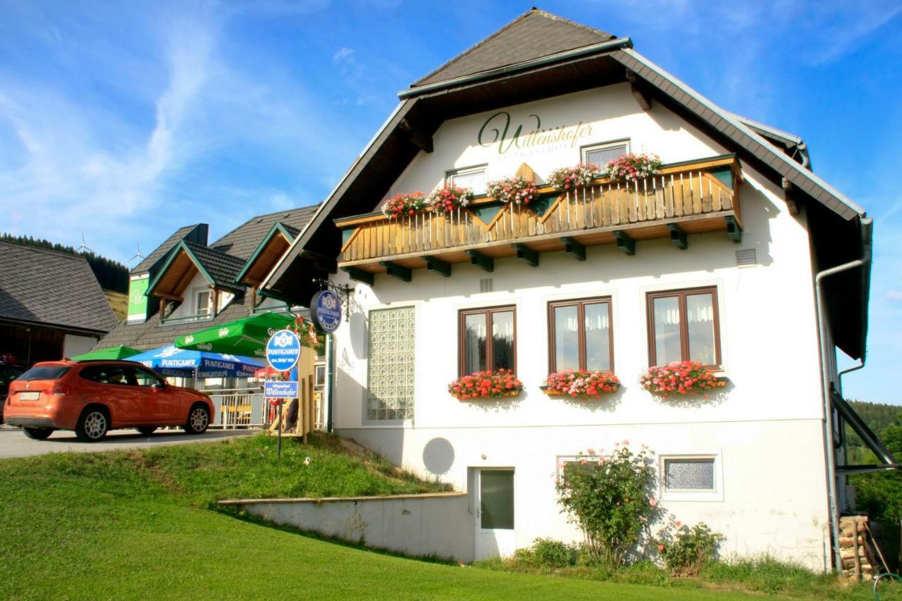 Genussgasthof Willenshofer Sankt Kathrein am Hauenstein Exteriör bild